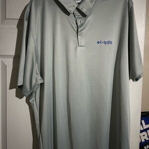 Large Columbia shirt